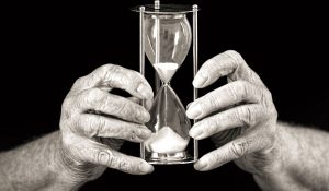 محدودية الموارد وليس ندرتها